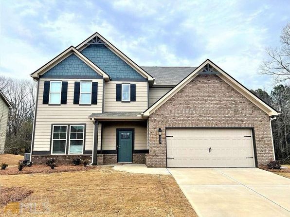 215 Eleanora Way