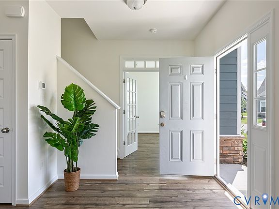4th image of 9262 Marl Ridge Ln