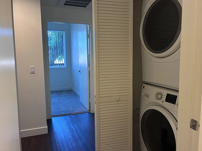 Mission Lofts — Photo 48