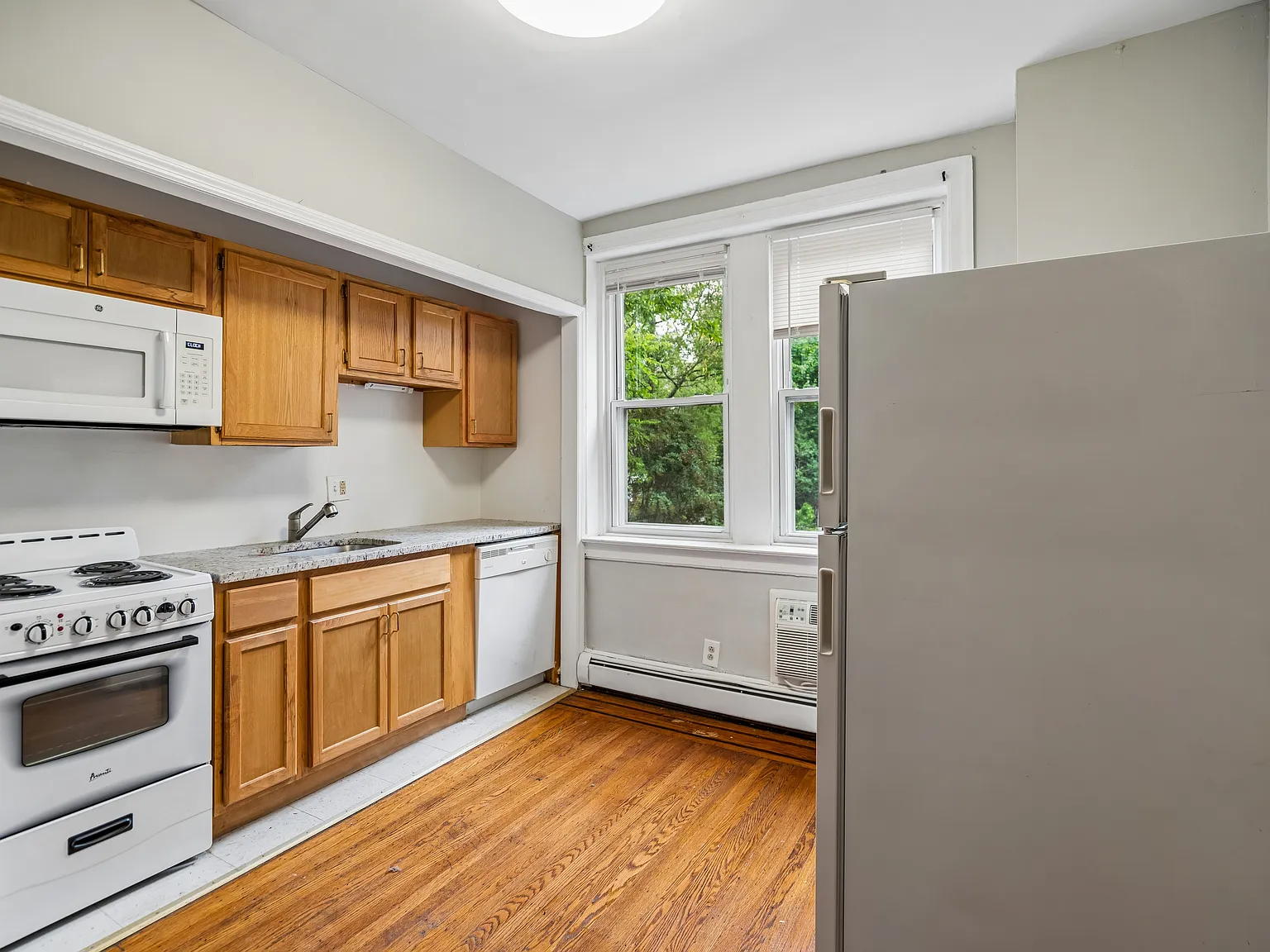1 bed, $1,450 — Photo 2