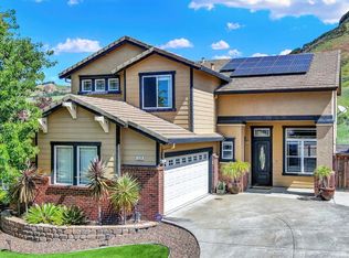 5820 Cabernet Dr, Vallejo, CA 94591