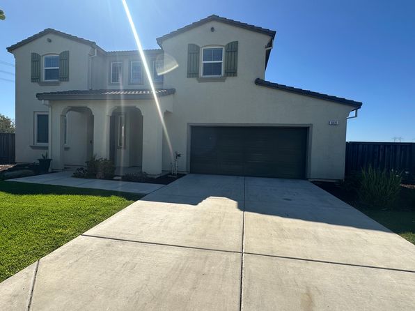 649 Poplar Ct