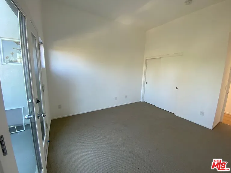 2207 Brenta Pl #6 — Photo 12