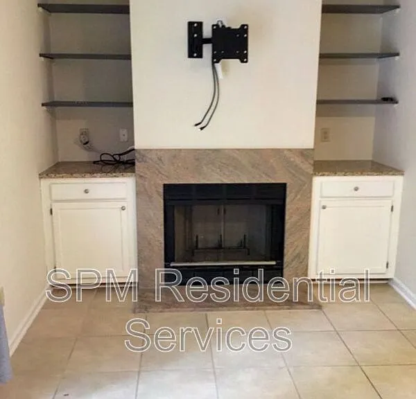 5116 Lampost Cir — Photo 6