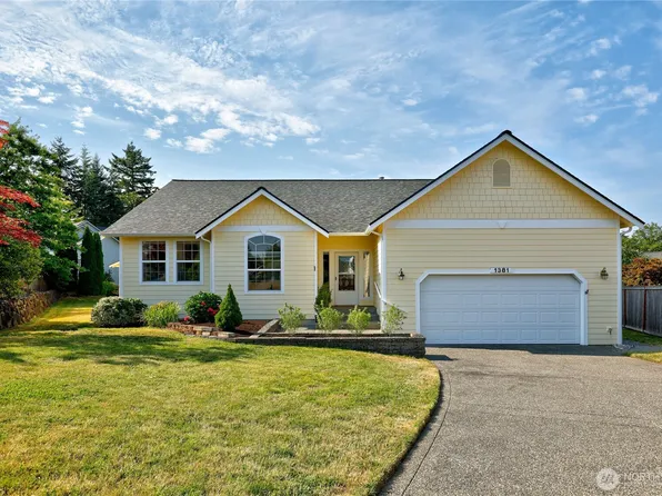 1381 NE Amber Court, Poulsbo, WA 98370