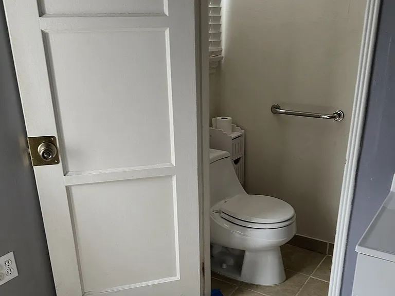 5027 Fulton Ave #1 — Photo 12
