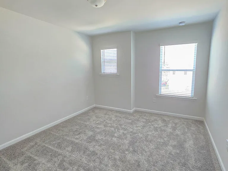 1117 Everton Ave — Photo 29
