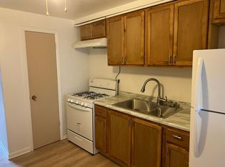 2032 S 13th Ave APT 2S, Broadview, IL 60155