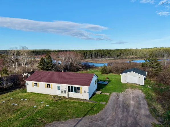 57 Bennies Lane Ext, Richmond, NS B0E 1V0