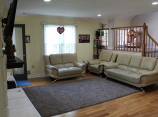 912 Montague Ave, Iselin, NJ 08830