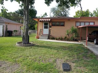 218 Owens St, Houston, TX 77029