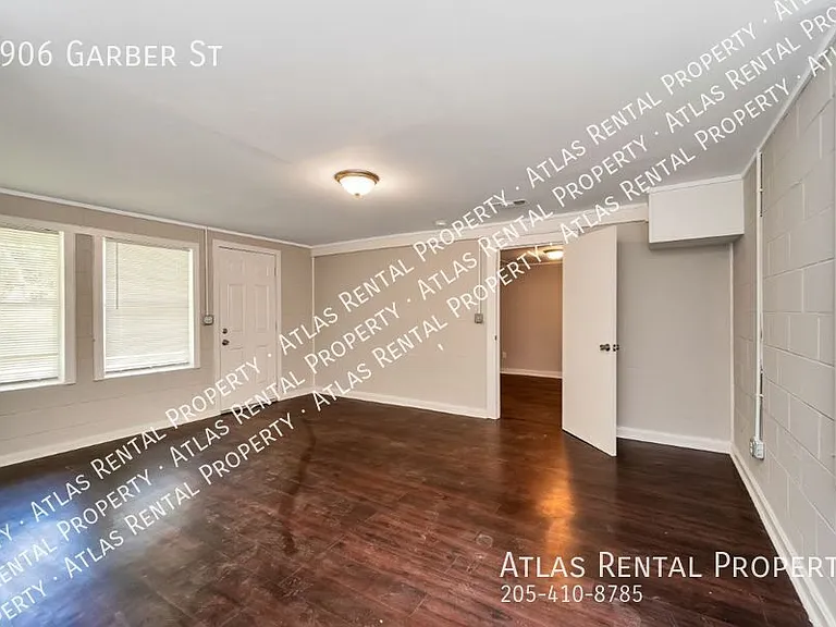 1906 Garber St — Photo 7