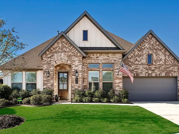 10135 Lehman Dr, Willis, TX 77318