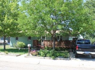 1413 Whitetail Dr, Sturgis, SD 57785