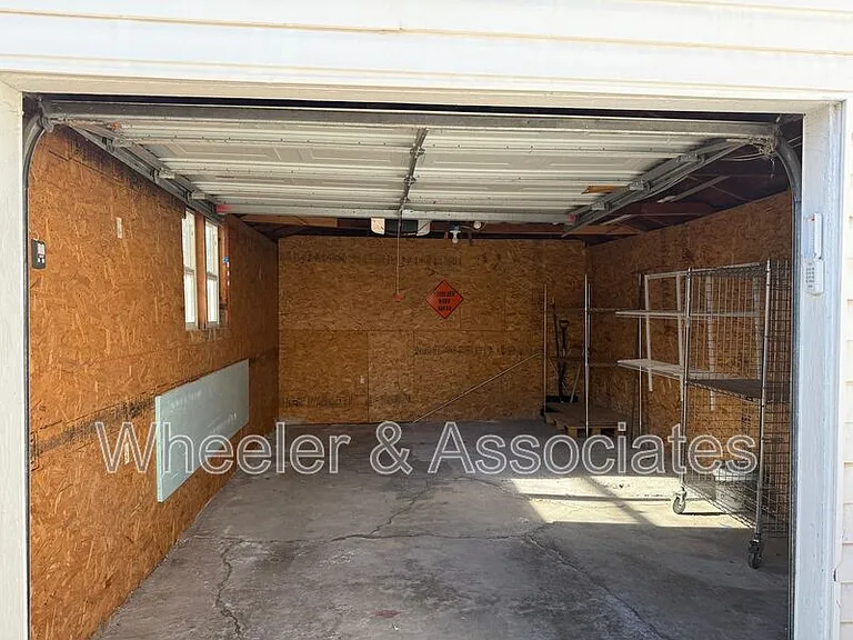 1118 S 700 W — Photo 21