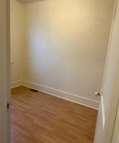 116 Jane St — Photo 13