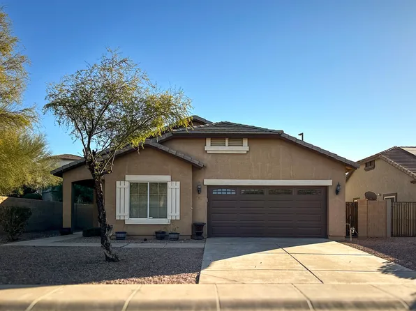 1933 S PEPPERTREE Drive, Gilbert, AZ 85295