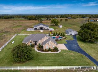 19682 Nokes Farm Rd, Siloam Springs, AR 72761