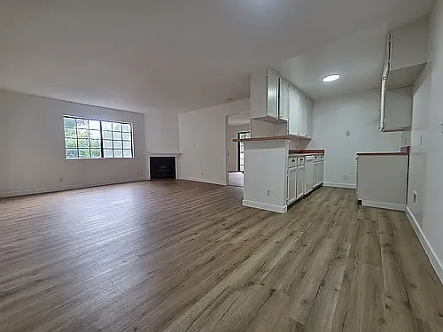 Toluca Lofts — Photo 19