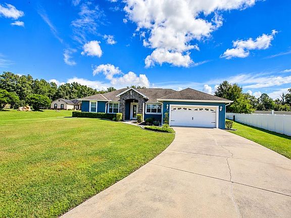 2nd image of 360 NW 113TH CIRCLE