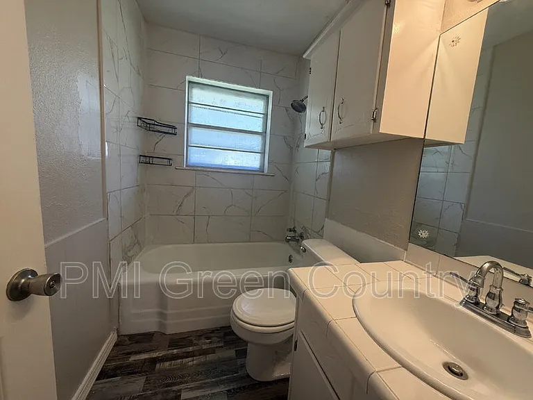 3425 S 114th East Ave — Photo 15
