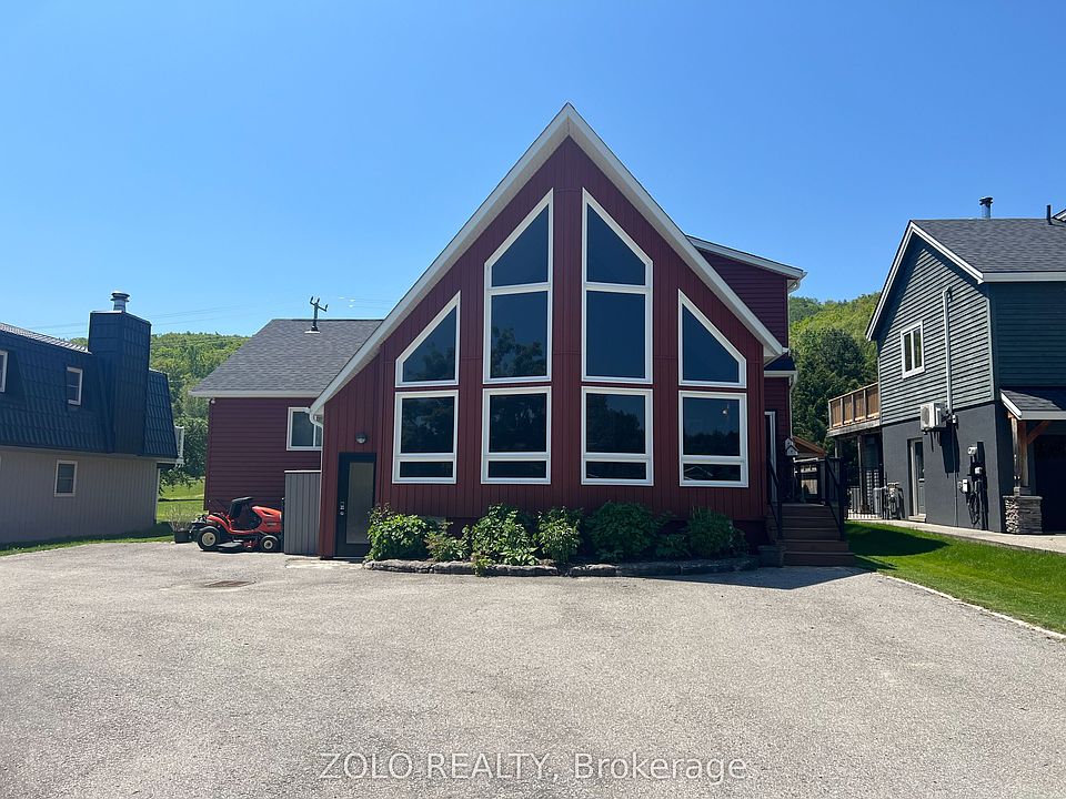 1st image of 112 Carmichael Cres