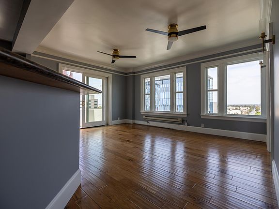 2nd image of 360 Ocean Blvd Unit 1002