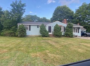6 Center Cir, Plaistow, NH 03865