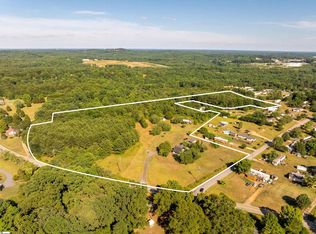 706 Breazeale Rd, Liberty, SC 29657