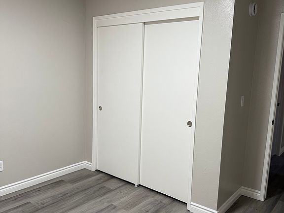 5th image of 454 12th Ave #B