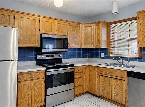 5th image of 5636 Oliver St