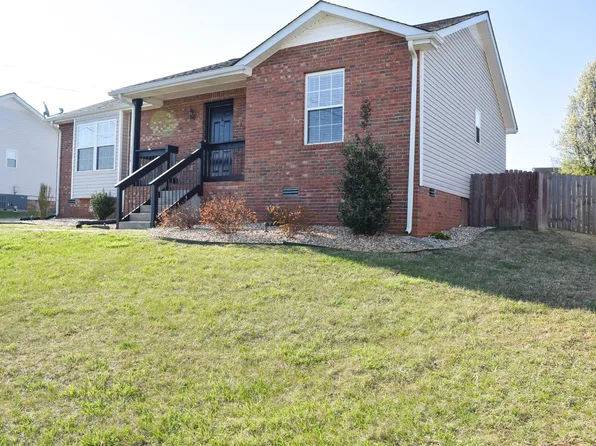 1314 Jared Ray Dr, Clarksville, TN 37042