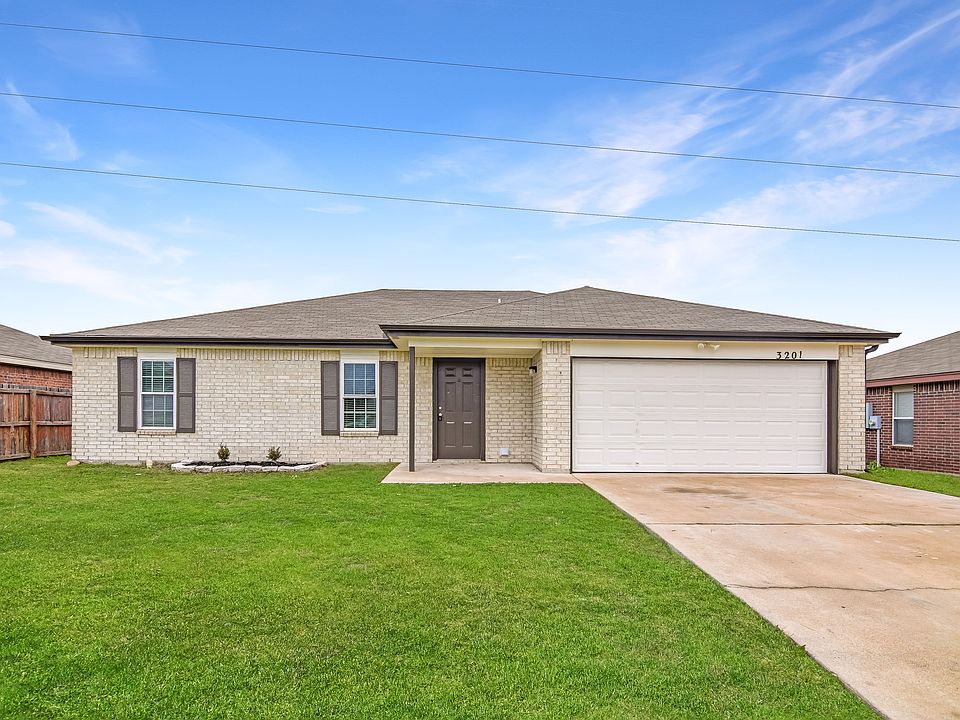 1st image of 3201 Tom Lockett Dr