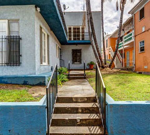 4th image of 4212 Degnan Blvd