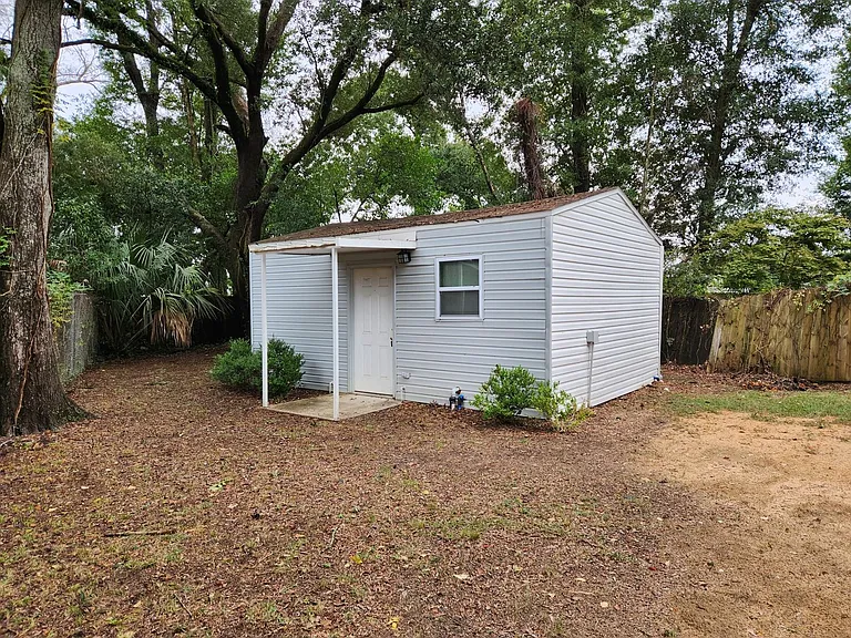3000 Torres Ave — Photo 2