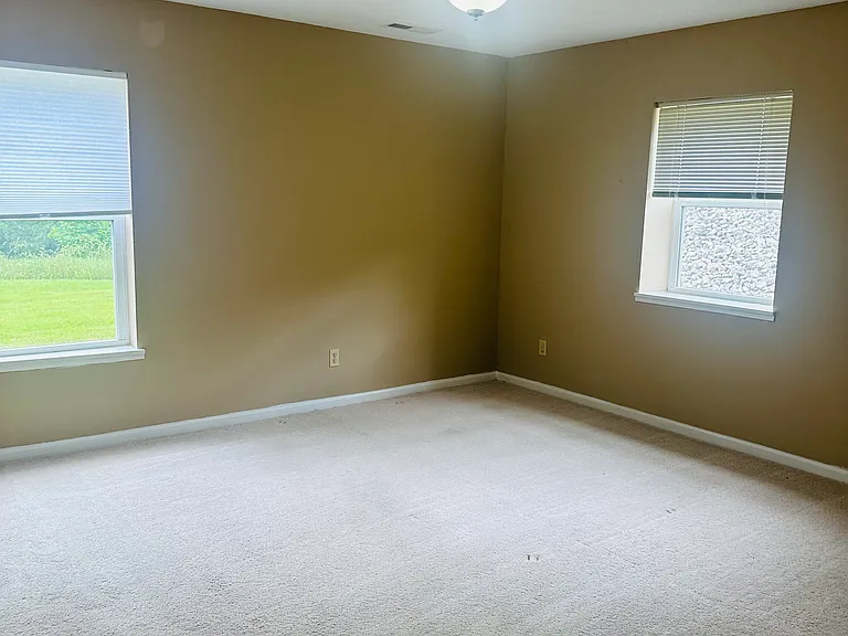 2699 Debbie Ln — Photo 22