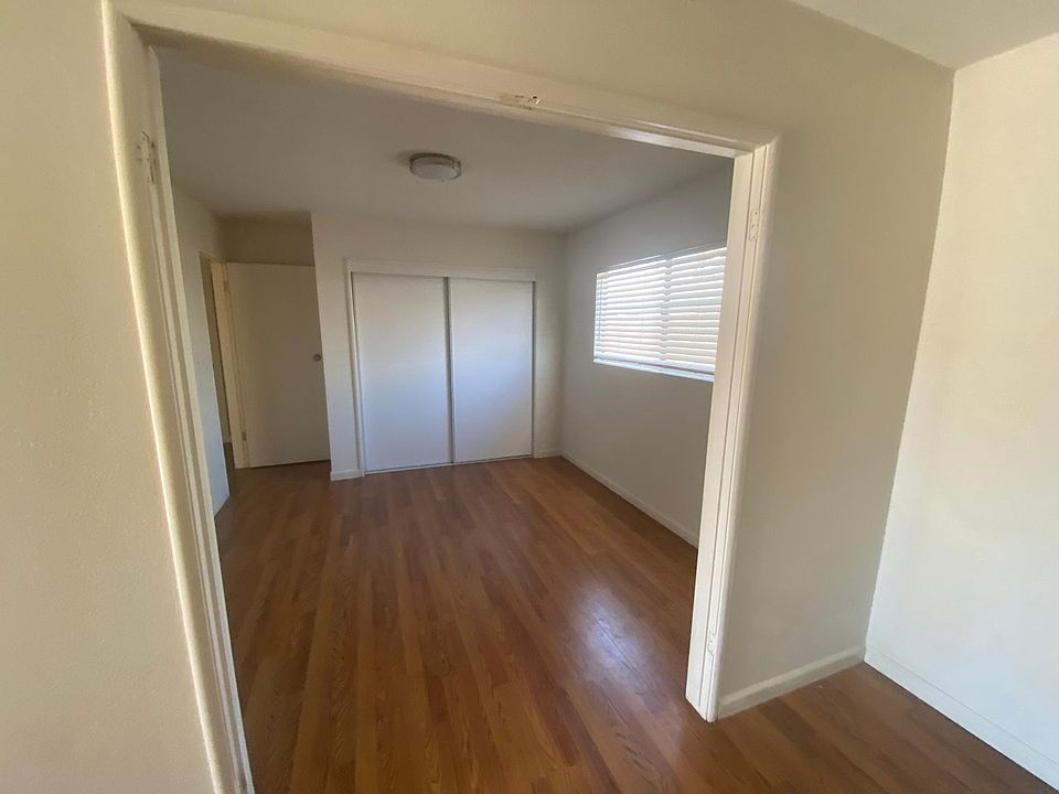 3 rd bedroom or office