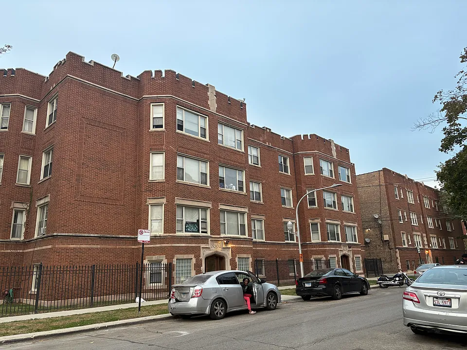 2408 E 77th St #1