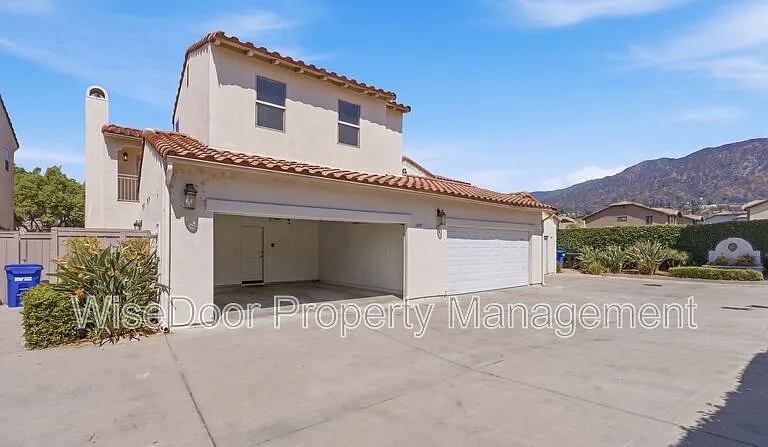1087 Waterfall Way — Photo 49