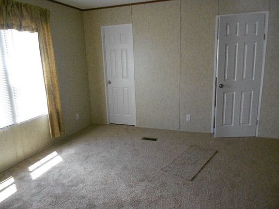 5th image of 68 Terry Dee Ln