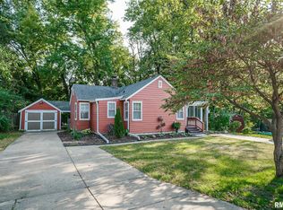 102 Wilshire Ct, East Peoria, IL 61611