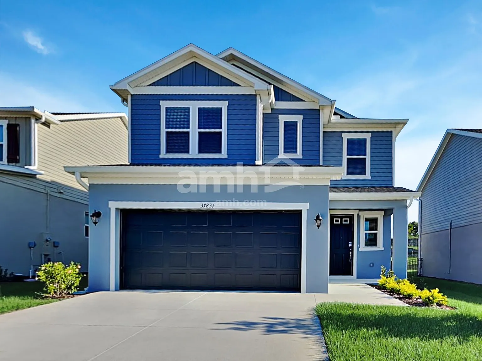 5 bed, 3.0 bath, 2377 sqft, $2,645 — Photo 1