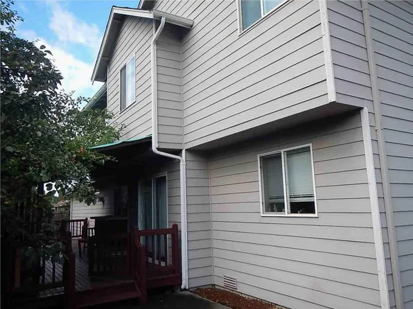 4701 NE 23rd St, Renton, WA 98059