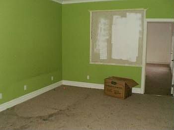 4th image of 509 N 102nd Pl