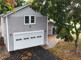 70 Orchard Rd, Rochester, NY 14612