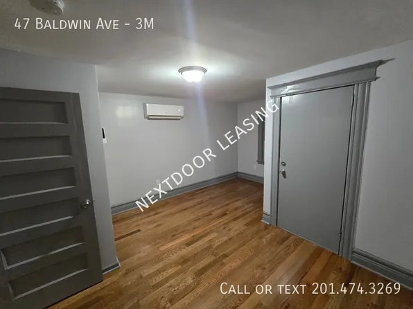 47 Baldwin Ave #3M, Newark, NJ 07108