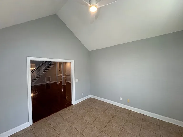 9135 White Eagle Ct — Photo 9