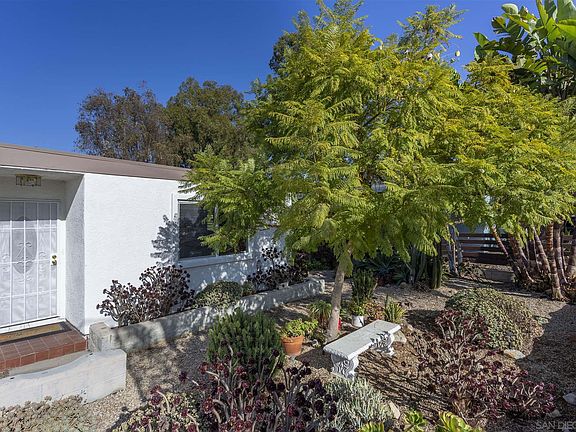 2nd image of 4702 Mount La Platta Dr