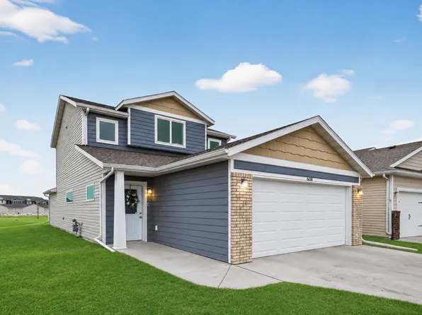 6661 21st St S, Fargo, ND 58104