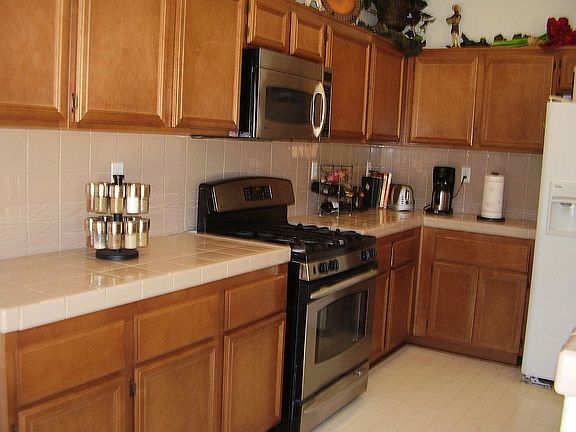 Stainless steel oven and microwave